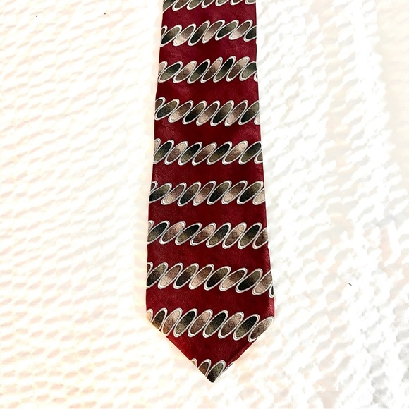 Albert Nipon Silk Tie - Picture 1 of 5